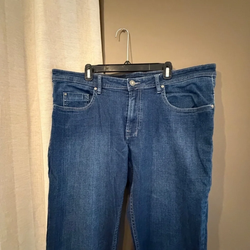 Buffalo David Bitton Jackson Straight Stretch Men's Jeans, Size 38x30